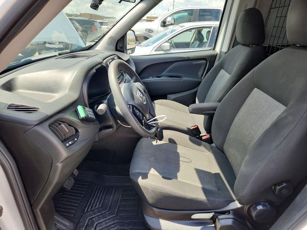 2022 RAM PROMASTER CITY Tradesman — DENT