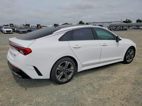 2021 KIA K5