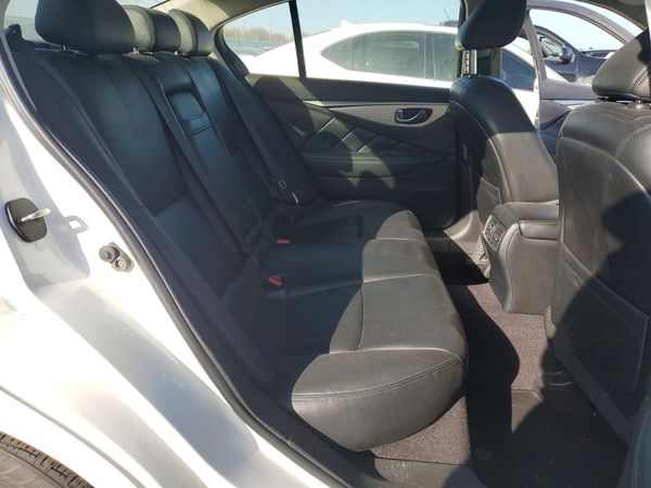 2021 INFINITI Q50 LUXE
