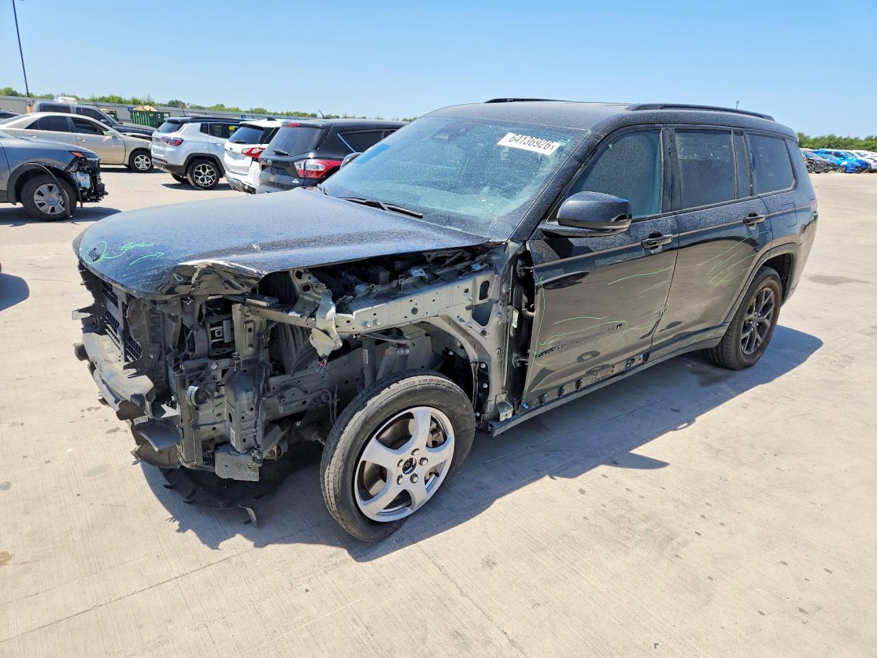 2024 JEEP GRAND CHEROKEE Laredo