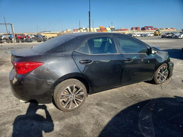 2017 TOYOTA COROLLA