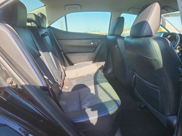 2017 TOYOTA COROLLA