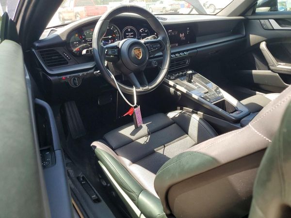 2024 PORSCHE 911