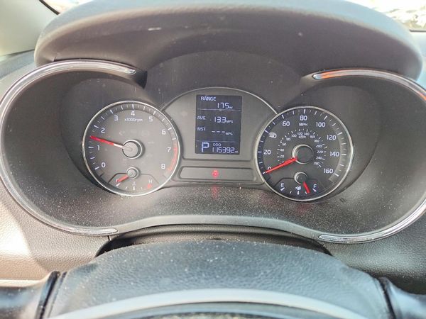 2016 KIA FORTE GL (Middle-Low Grade)
