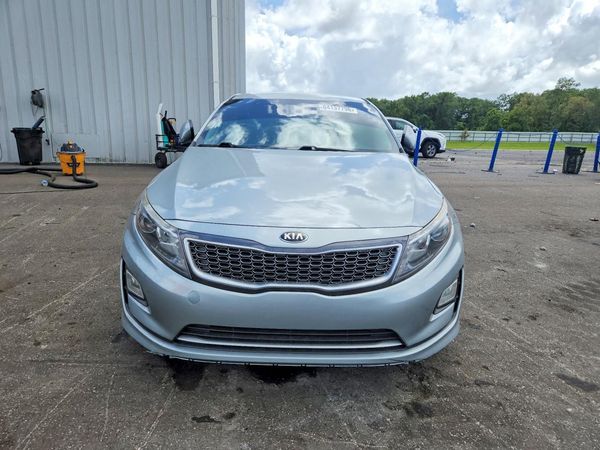 2016 KIA OPTIMA GL - Middle-low