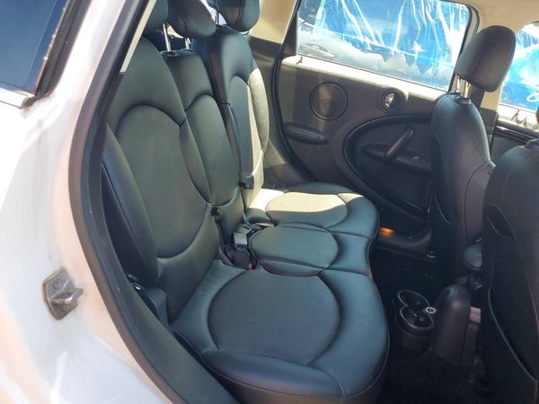 2015 MINI COOPER