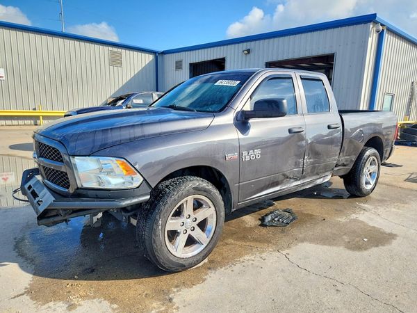 2018 RAM 1500 ST
