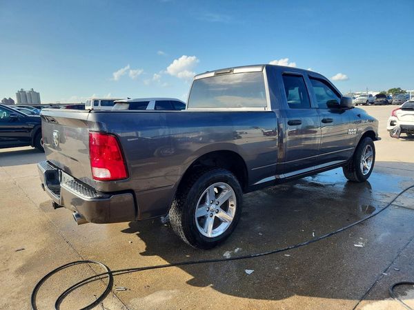 2018 RAM 1500 ST