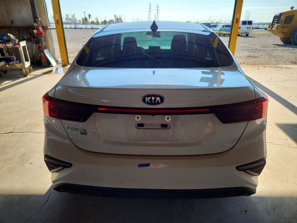 2021 KIA FORTE FE, LXS