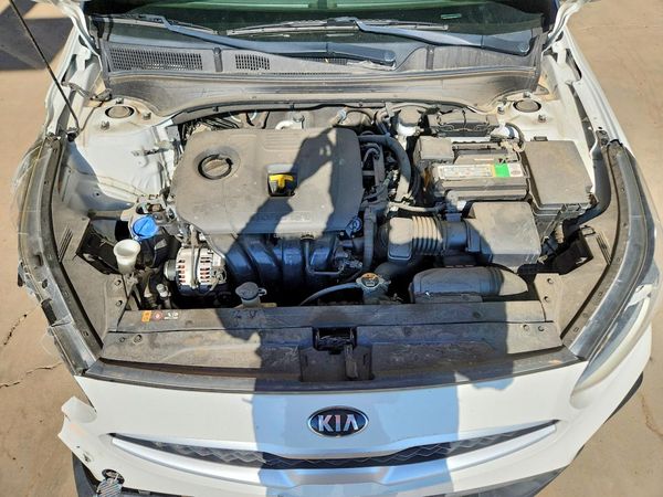2021 KIA FORTE FE, LXS