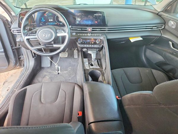 2023 HYUNDAI ELANTRA