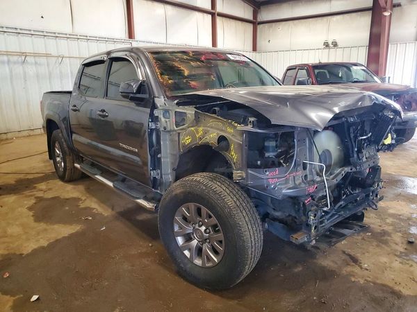 2019 TOYOTA TACOMA SR5
