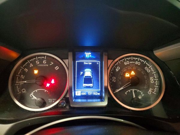 2019 TOYOTA TACOMA SR5