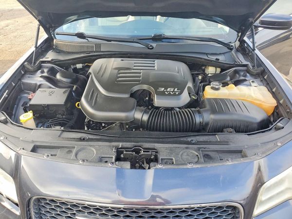 2015 CHRYSLER 300 Limited