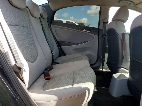2017 HYUNDAI ACCENT SE Base