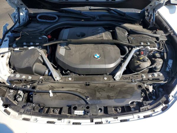 2025 BMW 740