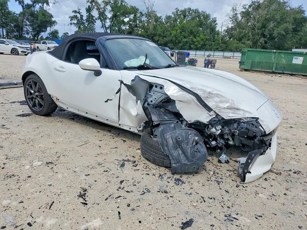 2018 MAZDA MX-5 MIATA