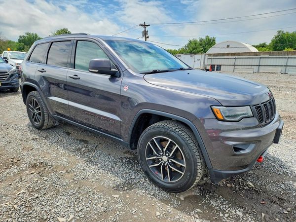 2018 JEEP GRAND CHEROKEE Trailhawk