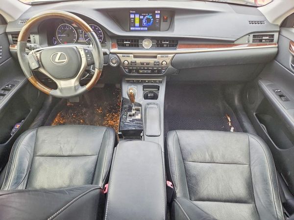 2013 LEXUS ES