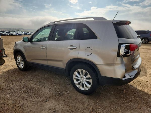 2015 KIA SORENTO GLS