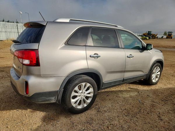 2015 KIA SORENTO GLS