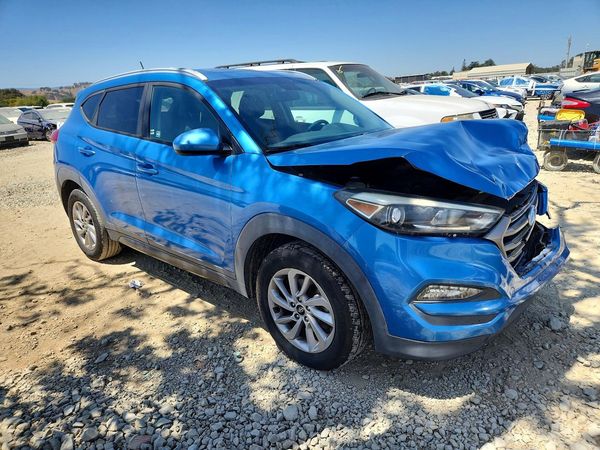 2016 HYUNDAI TUCSON