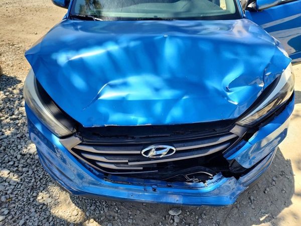 2016 HYUNDAI TUCSON