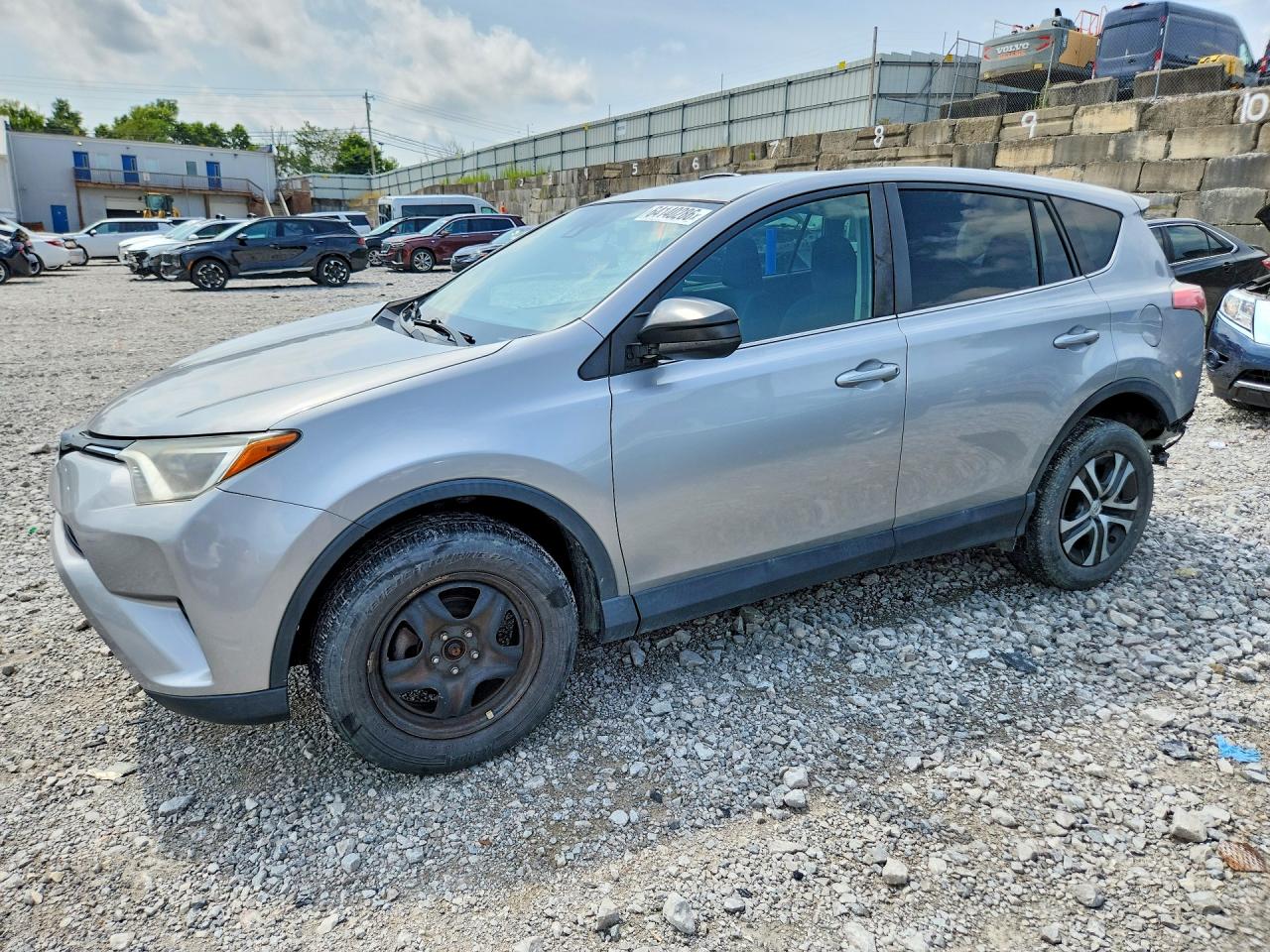 2018 TOYOTA RAV4 LE