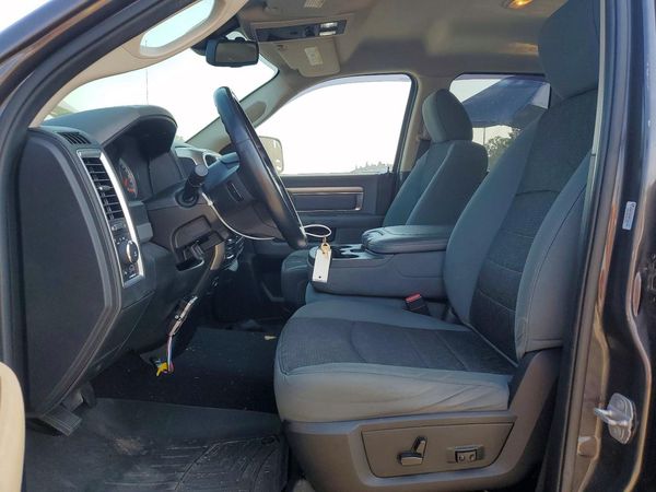 2014 RAM 1500 SLT