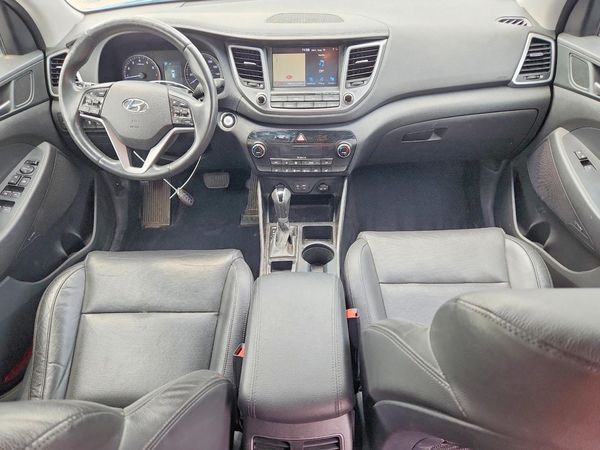 2018 HYUNDAI TUCSON