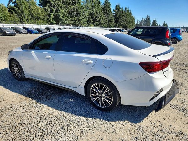 2024 KIA FORTE GT Line
