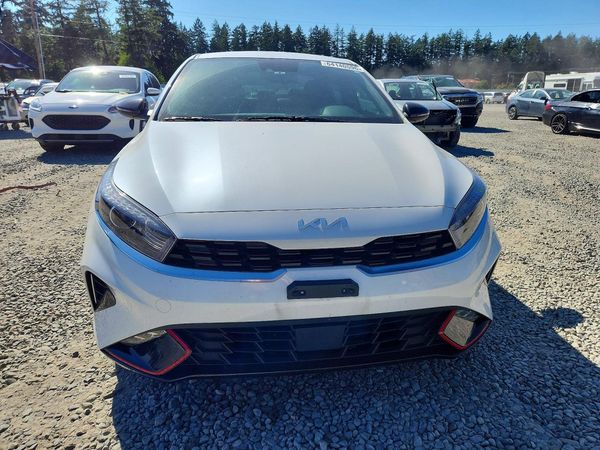 2024 KIA FORTE GT Line