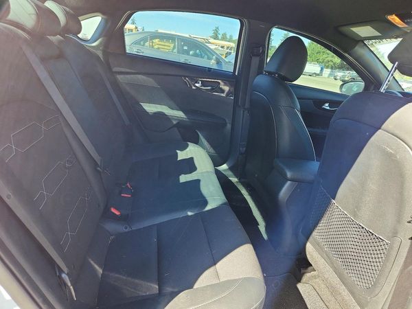 2024 KIA FORTE GT Line
