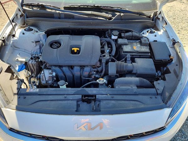 2024 KIA FORTE GT Line