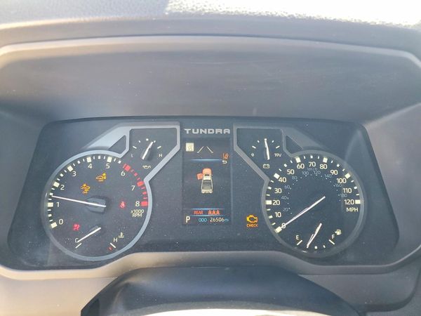 2024 TOYOTA TUNDRA SR5