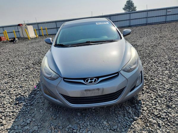2014 HYUNDAI ELANTRA GLS (Middle)