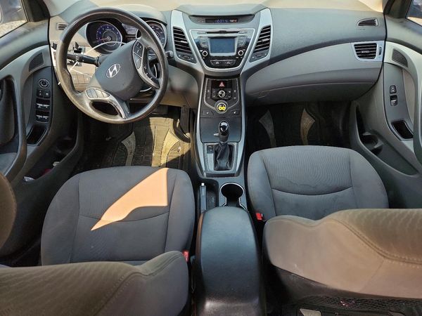 2014 HYUNDAI ELANTRA GLS (Middle)