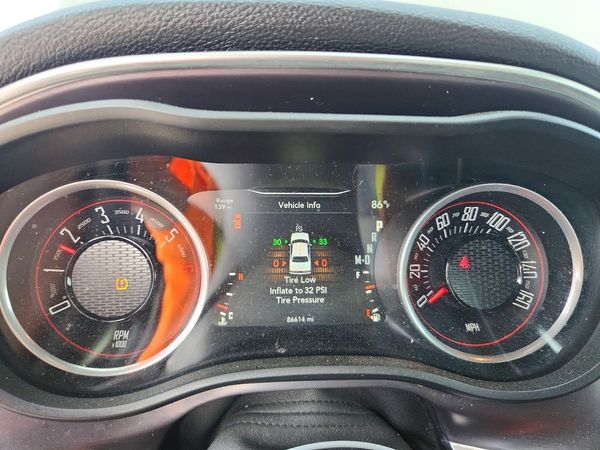 2016 DODGE CHALLENGER SXT Plus