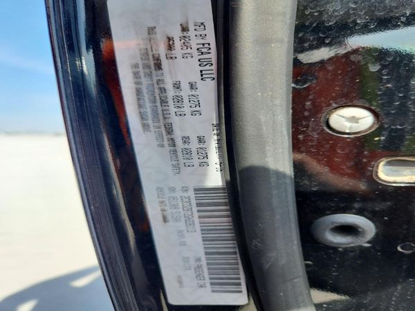 2016 DODGE CHALLENGER SXT Plus