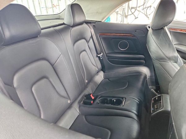 2013 AUDI A5 quattro Premium Plus