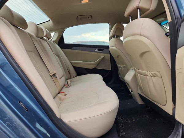 2017 HYUNDAI SONATA SE, Eco