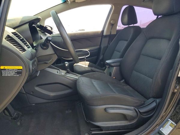 2014 KIA FORTE LX