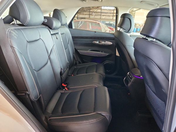 2022 GENESIS GV70