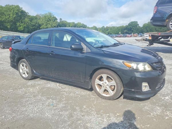 2012 TOYOTA COROLLA