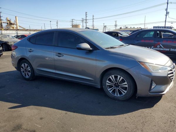2019 HYUNDAI ELANTRA