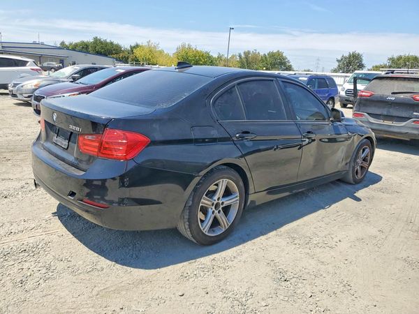 2013 BMW 328 SA