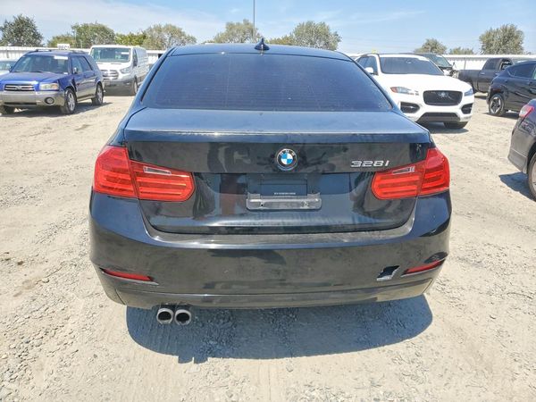2013 BMW 328 SA