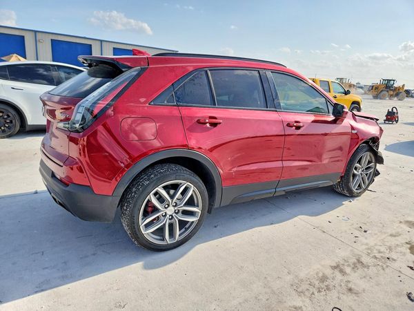 2021 CADILLAC XT4