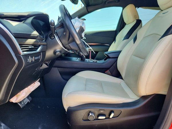 2021 CADILLAC XT4