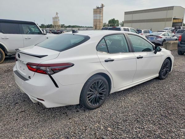 2021 TOYOTA CAMRY SE + Convenient Pkg — PSRA
